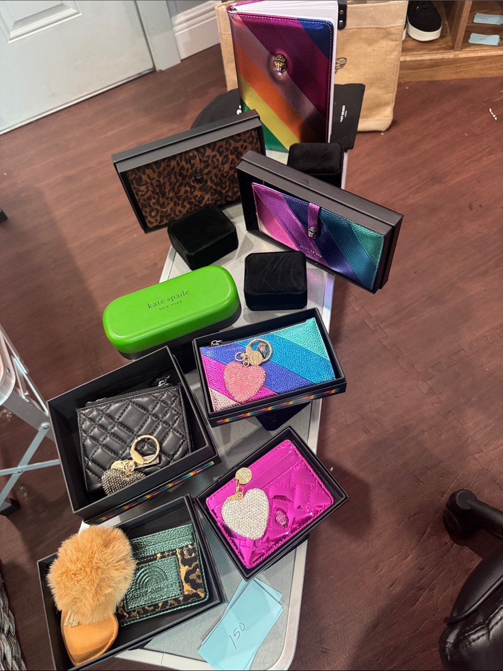 BASIC ** Wallet , sunnies or or notebook and mystery items 150-350